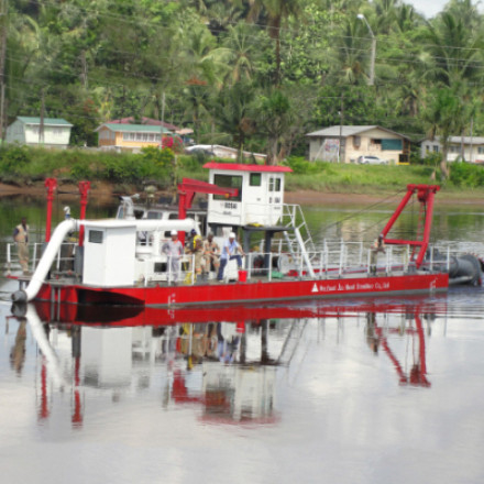 550m3 Small Dredging Boat For Water Cleaning And Dredging Csd Dredger