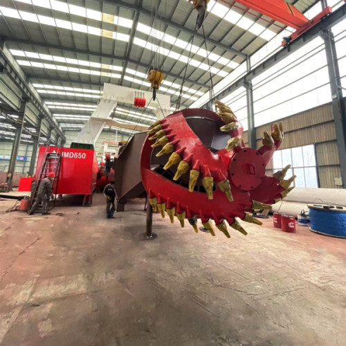 Alloy Steel 26 Inch Cutter Suction Dredger Sand Dredging Machine 1000M3/H