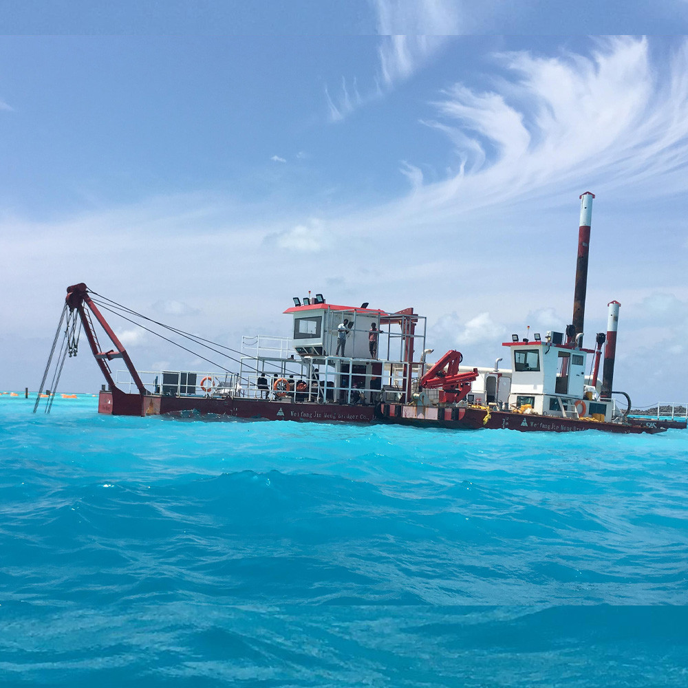 4000m3 River Sand Dredger Ship 197t Total Weight  Dismantle Type