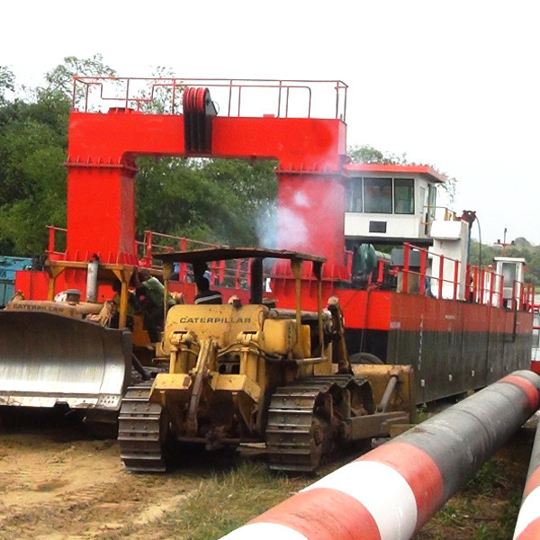 Depth 25m River Cutter Head Suction Dredging Equipment With Submersible Pump