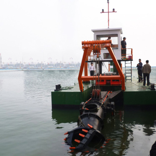 Hydraulic Small Dredger Mahine 16 Inches For Narrow Water Cleaning 80l/H